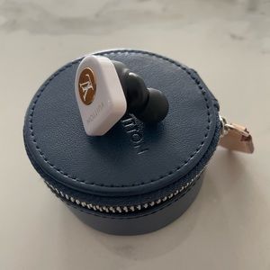 Louis Vuitton ear buds for sale. Used only few times!